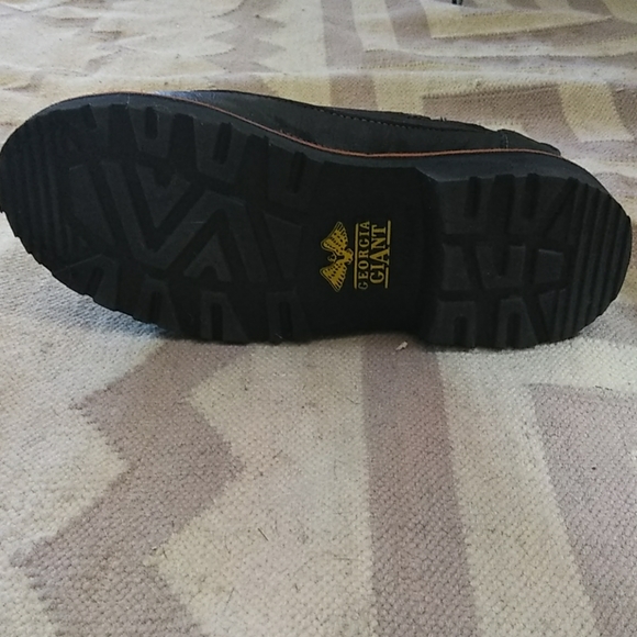 Hiking slip on boots - Picture 4 of 5